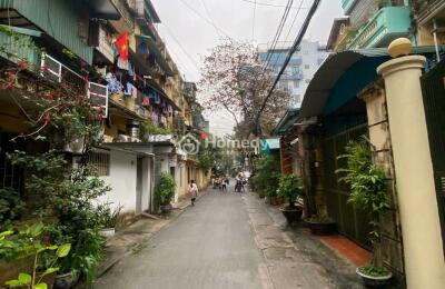 Phân lô quân đội , hai mặt ngõ- Mai Dịch, ô tô tránh, ngõ thông, kinh doanh sầm uất